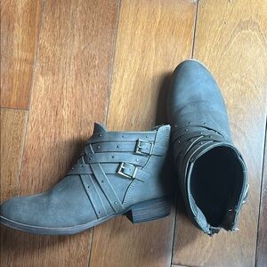 Women’s Gray Ankle Boots